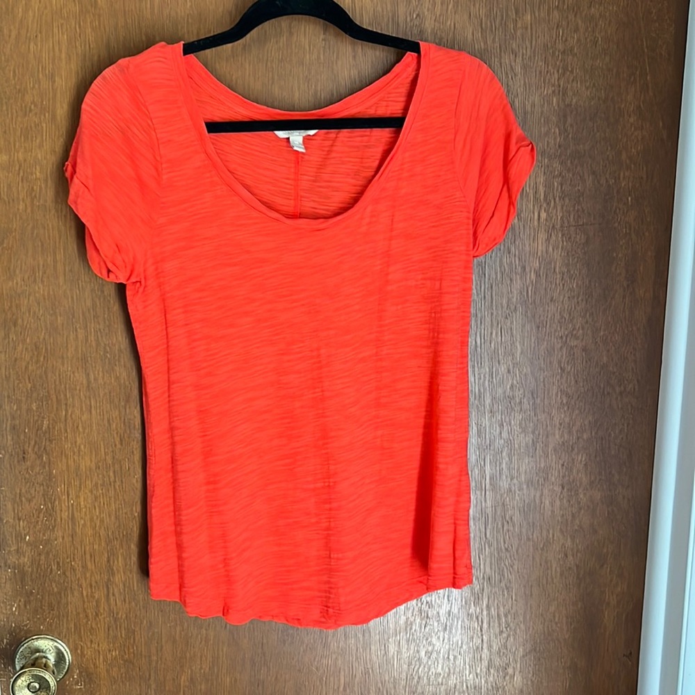 Banana Republic tshirt